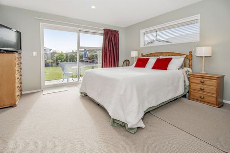 Photo of property in 24 Cairnbrae Drive, Prebbleton, 7604