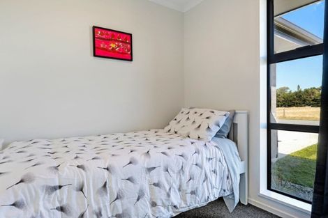 Photo of property in 62 Petries Road, Woodend, 7610