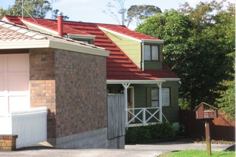 Photo of property in 2/110 Prince Regent Drive, Half Moon Bay, Auckland, 2012