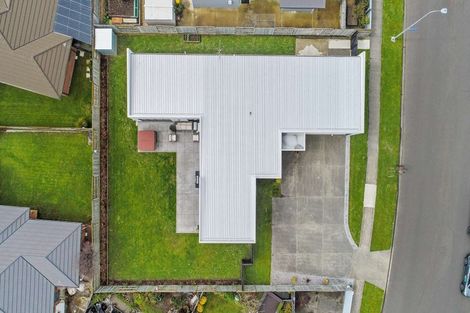 Photo of property in 79 Rosalie Terrace, Kelvin Grove, Palmerston North, 4414