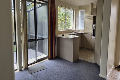 Photo of property in 7 Locksley Lane, Hamilton East, Hamilton, 3216