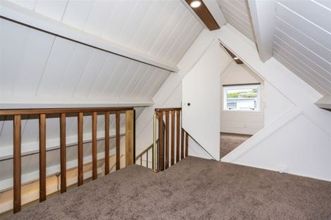 Photo of property in 53 Paparata Road, Bombay, 2675