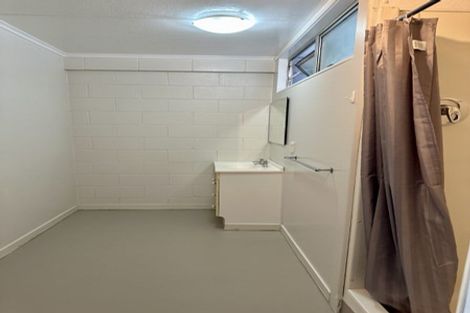 Photo of property in 21 Bulteel Street, New Plymouth, 4310