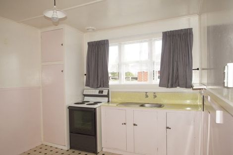 Photo of property in 21 Holland Street, Avonside, Christchurch, 8061