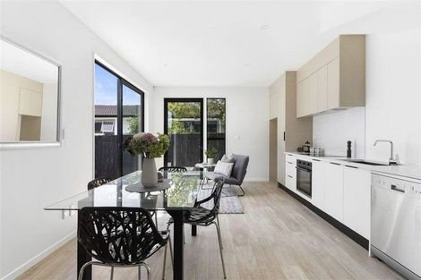 Photo of property in 40b Kenderdine Road, Papatoetoe, Auckland, 2025