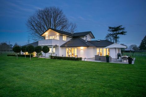 Photo of property in 49 Forrest Road, Cambridge, 3493