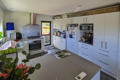 Photo of property in 43 De Quincey Terrace, Highland Park, Auckland, 2010
