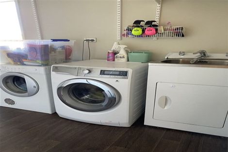 Photo of property in 1136 Rolling Ridges Road, Levels Valley, Timaru, 7975