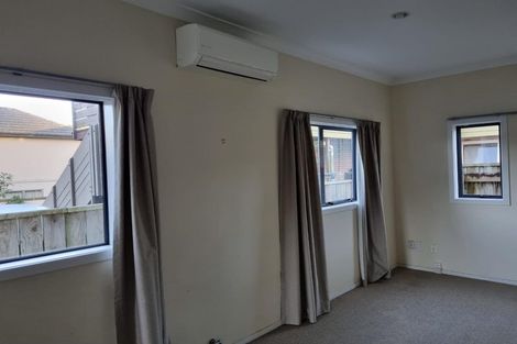 Photo of property in 4b Rotoiti Street, Johnsonville, Wellington, 6037