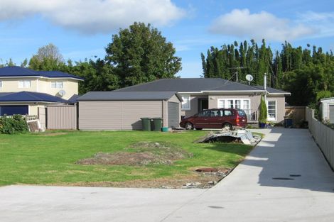 Photo of property in 103 Wharf Road, Te Atatu Peninsula, Auckland, 0610