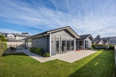 Photo of property in 14 Ken Douglas Drive, Aotea, Porirua, 5024