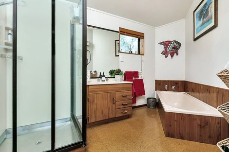 Photo of property in 2/22 Long Bay Drive, Torbay, Auckland, 0630