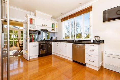 Photo of property in 247 Rutherford Street, Nelson South, Nelson, 7010