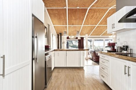 Photo of property in 18a Wade Place, Welcome Bay, Tauranga, 3175