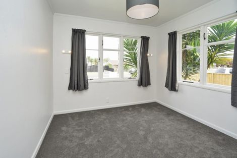 Photo of property in 12 Winter Street, Fairfield, Hamilton, 3214