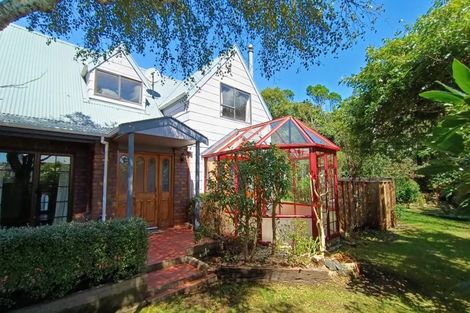 Photo of property in 25a Cunliffe Street, Johnsonville, Wellington, 6037