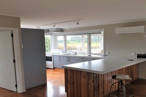 Photo of property in 26 Beach Road, Glenbrook, Waiuku, 2681