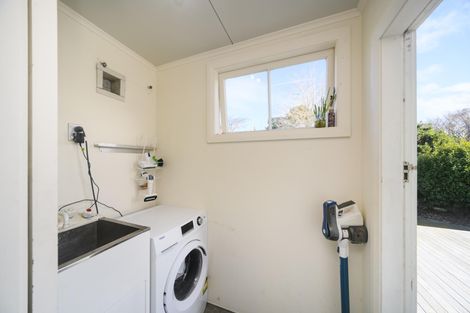 Photo of property in 3 Fairs Road, Milson, Palmerston North, 4414