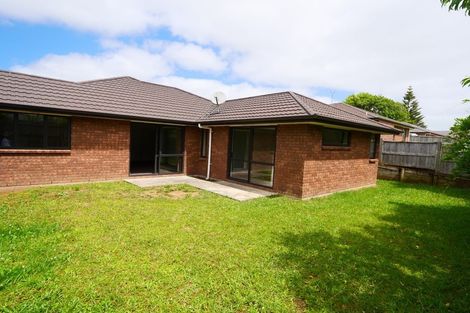 Photo of property in 10 Mcgowan Rise, Tuakau, 2121