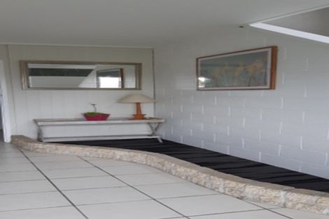 Photo of property in 11 Evan Street, Belmont, Auckland, 0622