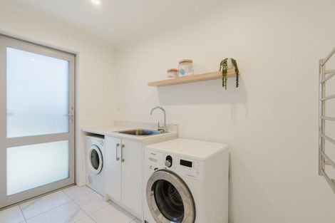 Photo of property in 43 Batten Drive, Flagstaff, Hamilton, 3210