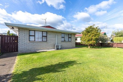 Photo of property in 11 Albert Street, Paeroa, 3600