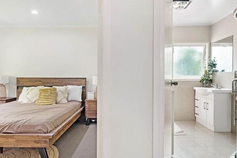 Photo of property in 2/16 Green Lane East, Remuera, Auckland, 1050