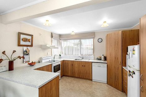 Photo of property in 66c Main Road, Titahi Bay, Porirua, 5022