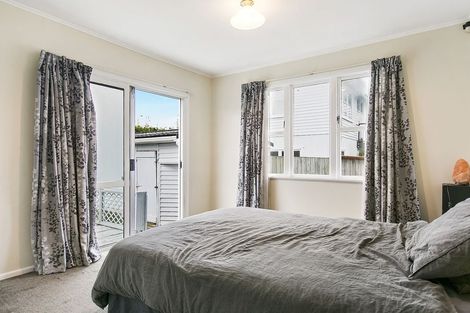 Photo of property in 65 Greenmeadows Avenue, Manurewa East, Auckland, 2102