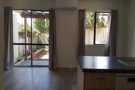 Photo of property in 7/3 Orwell Road, Greenhithe, Auckland, 0632