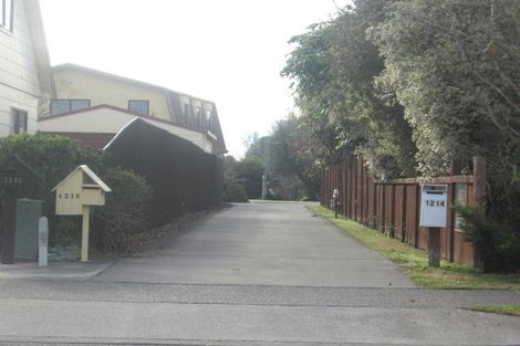 Photo of property in 1214 Louie Street, Parkvale, Hastings, 4122