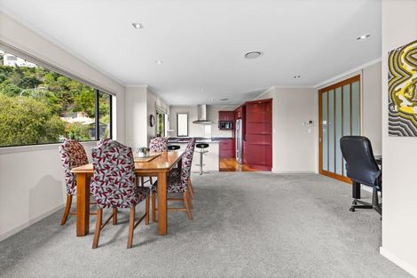 Photo of property in 17 Hospital Lane, Hospital Hill, Napier, 4110