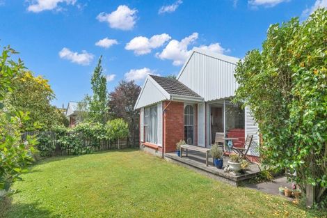 Photo of property in 39 Raxworthy Street, Ilam, Christchurch, 8041