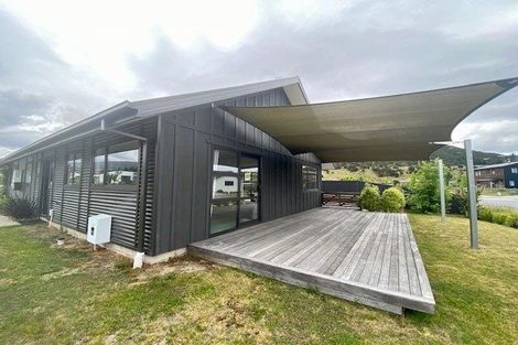 Photo of property in 60 Sherwin Avenue, Albert Town, Wanaka, 9305