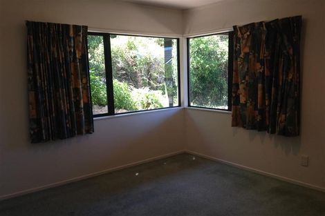Photo of property in 31 Ewing Grove, Acacia Bay, Taupo, 3330