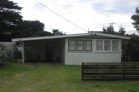 Photo of property in 153 Park Avenue, Waitarere Beach, Levin, 5510