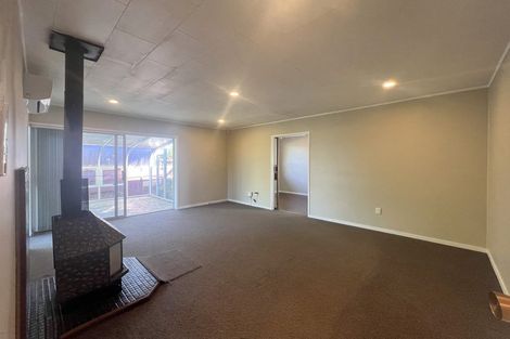 Photo of property in 57 Casuarina Road, Half Moon Bay, Auckland, 2012