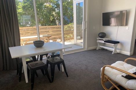 Photo of property in 20c Reef Street, Island Bay, Wellington, 6023