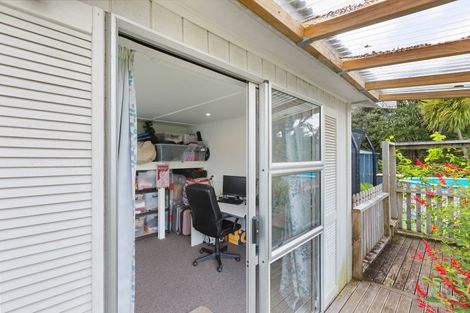 Photo of property in 123 Govett Avenue, Frankleigh Park, New Plymouth, 4310
