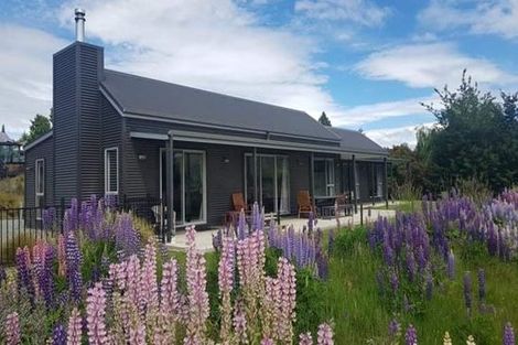 Photo of property in 4 Dwyer Place, Lake Tekapo, 7999