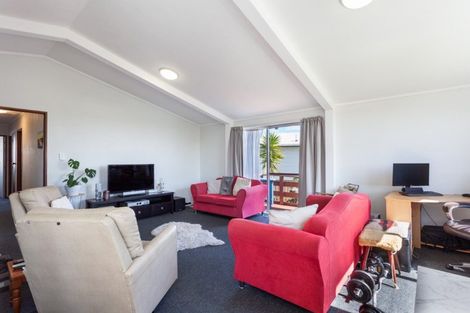 Photo of property in 922a Papamoa Beach Road, Papamoa Beach, Papamoa, 3118