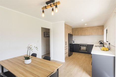 Photo of property in 80 John F Kennedy Drive, Milson, Palmerston North, 4414