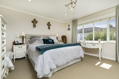 Photo of property in 235b East Coast Road, Mairangi Bay, Auckland, 0630