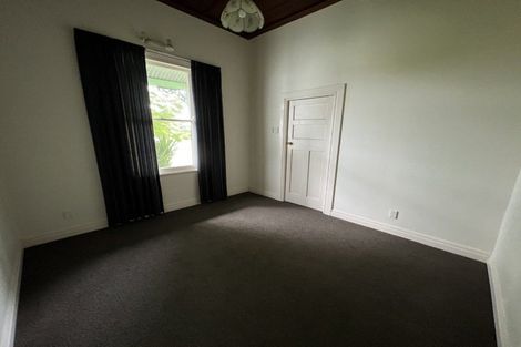 Photo of property in 8 Bourke Street, Palmerston North, 4410