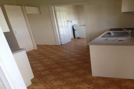 Photo of property in 1072 Great North Road, Point Chevalier, Auckland, 1022