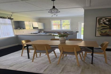 Photo of property in 21 Burrows Avenue, Karori, Wellington, 6012