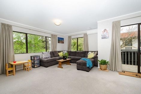 Photo of property in 19 Jacinta Grove, Swanson, Auckland, 0612