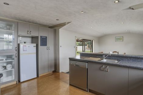 Photo of property in 77 Ajax Street, Milton, 9220