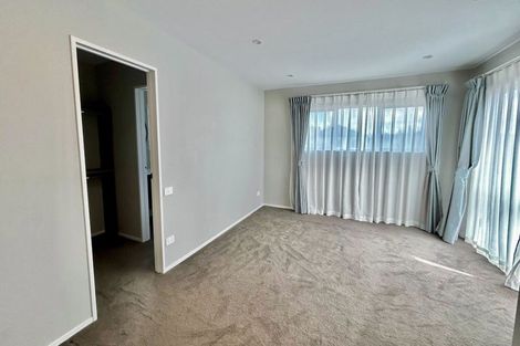 Photo of property in 12 Mantis Lane, Hobsonville, Auckland, 0616