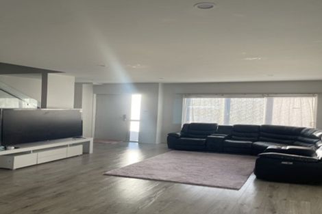 Photo of property in 3b Poruru Close, Papakura, 2110